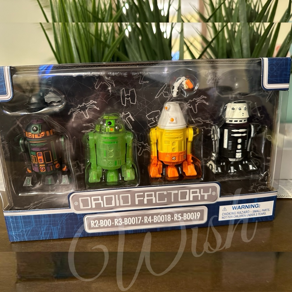 Star Wars Droid Factory R2-BOO, R2-BOO17, R4-BOO18, R5-BOO19, R7-FNG - Picture 4 of 13